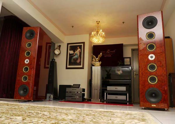 High-end audio system 2011 from mini-Zenith High-End Audio Design & Manufacture